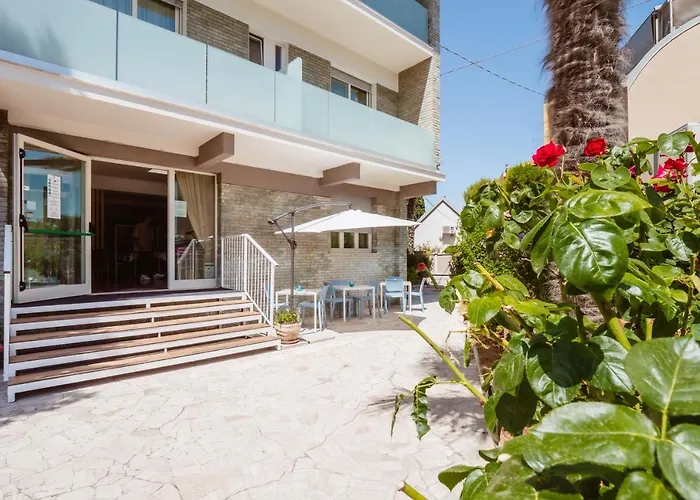 Hotel Villa Del Mare