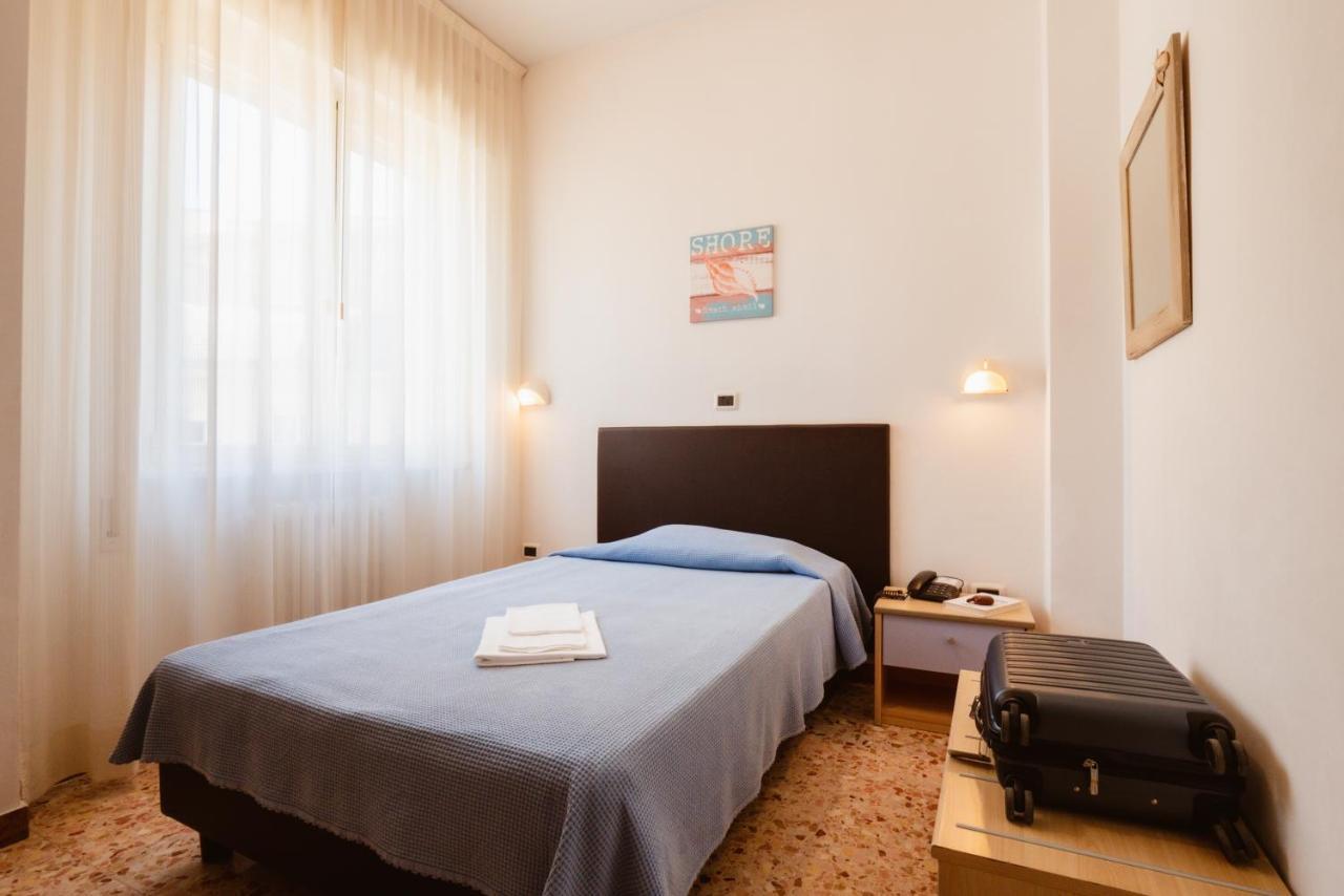 Hotel Del Mare 2*